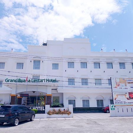 Grand Buana Lestari Hotel Padang  Exteriör bild