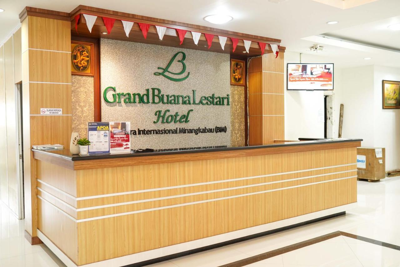 Grand Buana Lestari Hotel Padang  Exteriör bild